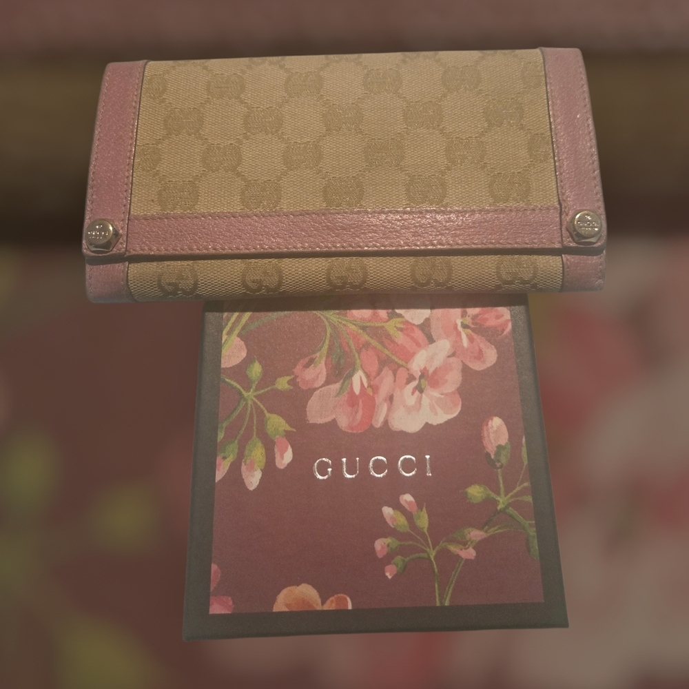 Gucci All Inclusive Long GG Canvas Wallet